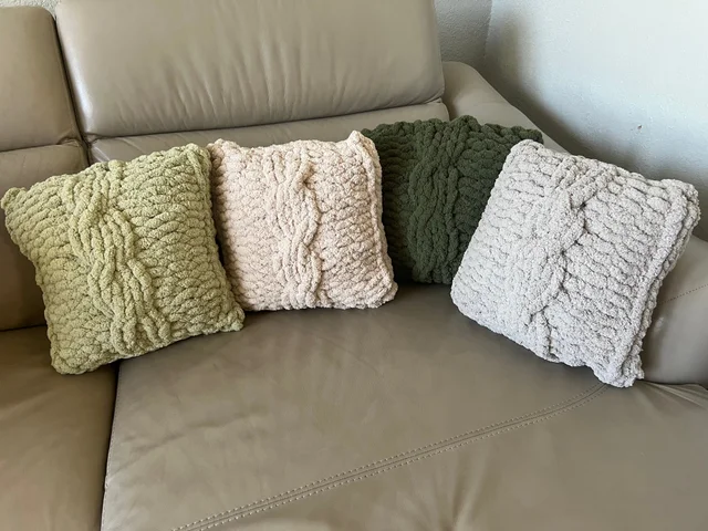 knit accent pillows