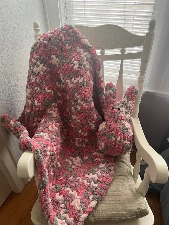 pink baby blanket
