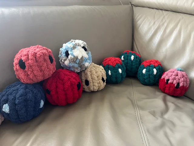 stress relief knit stuffies